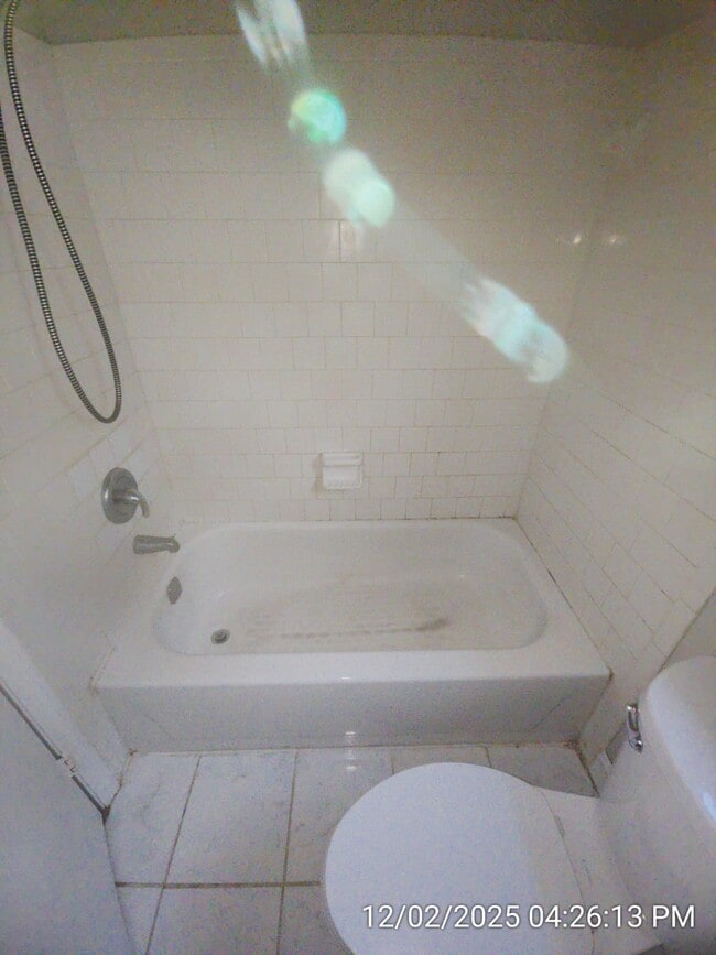 Building Photo - 1017 Varnedoe St