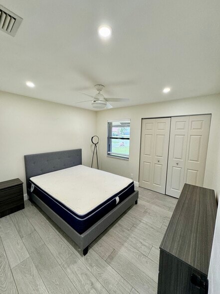 Second Bedroom - 1523 Gallinule Dr