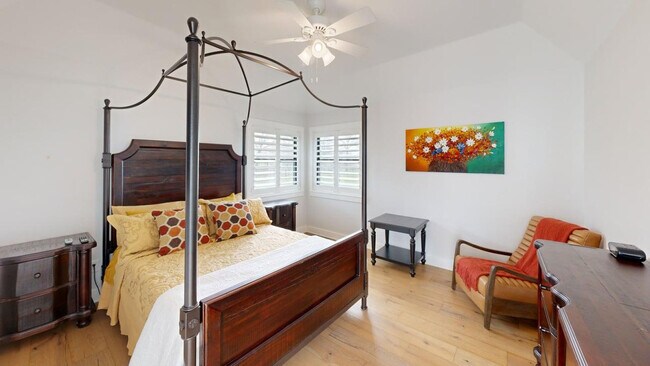 Building Photo - 5110 TX-OSR