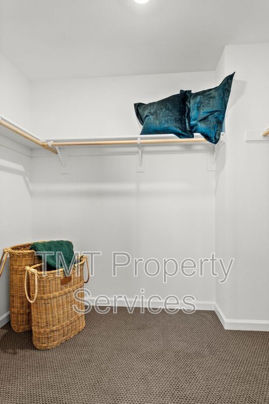 Building Photo - 2958 Valbonne Walk