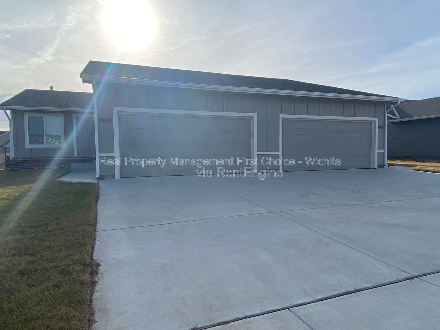 Building Photo - 10607 E Kinkaid Cir