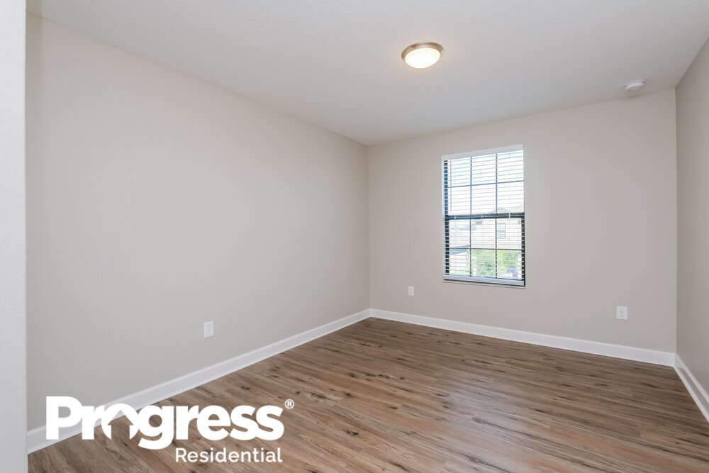 Building Photo - 9935 Ivory Dr