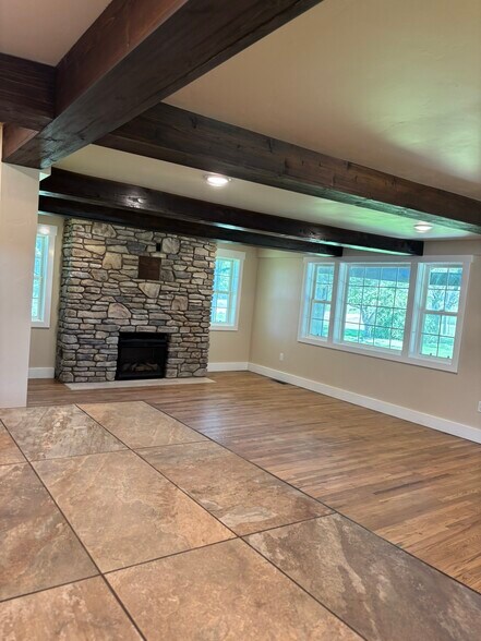 Building Photo - 4801 S 4300 W