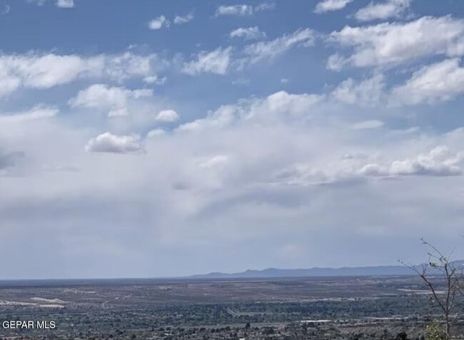 Building Photo - 5545 Buckley Dr