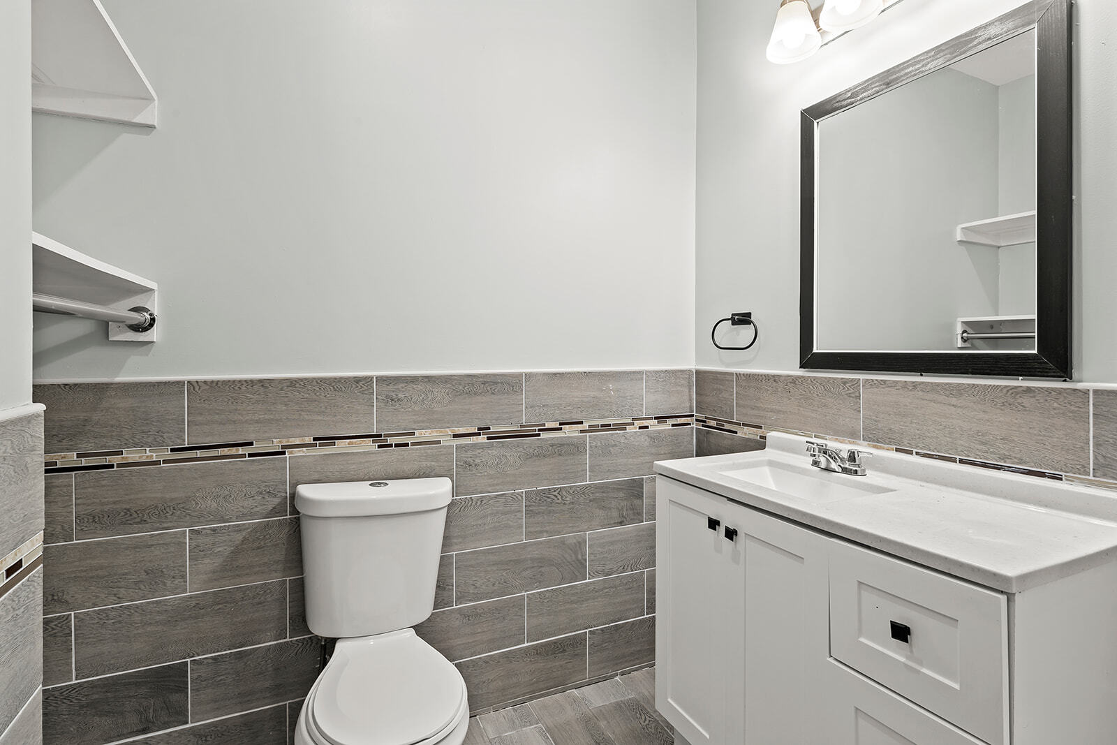 Building Photo - 69 Cedar Ave