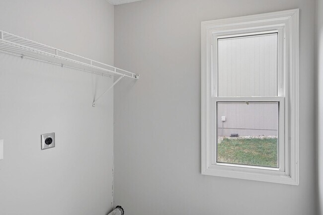 Building Photo - 14241 W 128th St