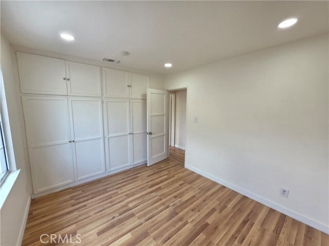 Building Photo - 8834 Stansbury Ave