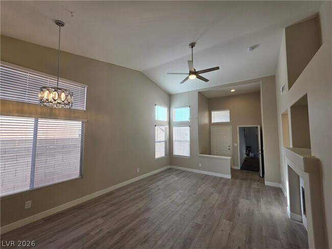 Building Photo - 626 Palmwood Ln