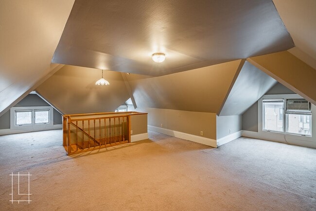 Building Photo - 772 Neil Ave