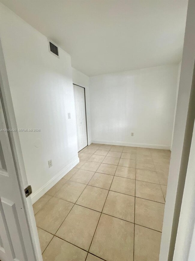 Building Photo - 8275 SW 152nd Ave