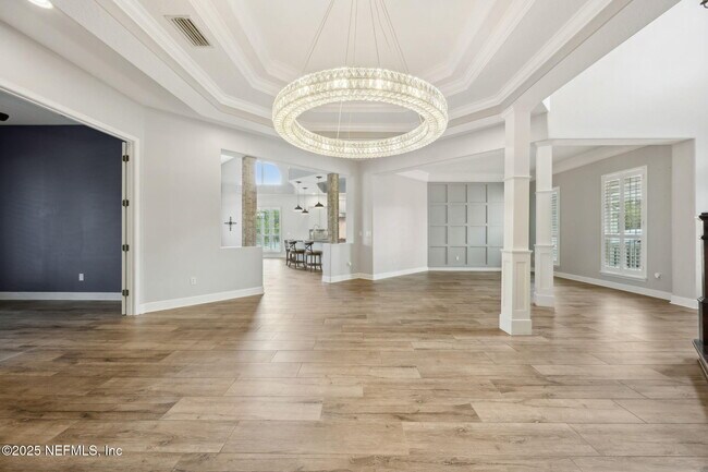 Building Photo - 1842 Paradise Moorings Blvd