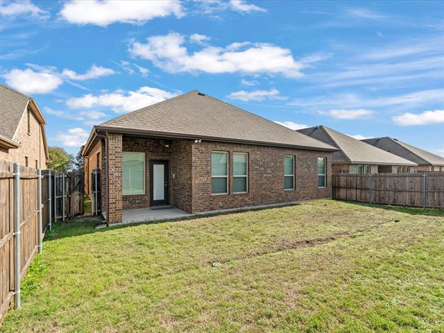 Building Photo - 149 Red Hickory Dr