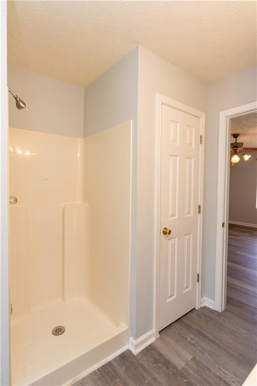 Building Photo - 811 Sugar Oak Ln
