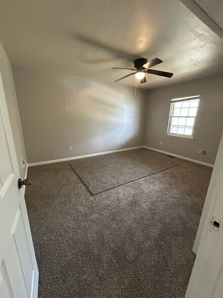 Building Photo - 406 Missionary Ave