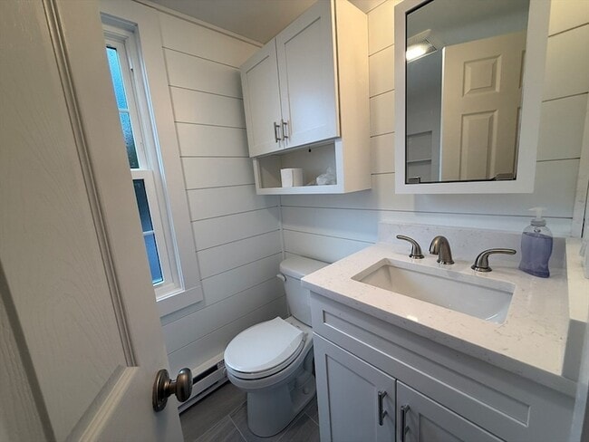 Building Photo - 68 Post N Rail Ave