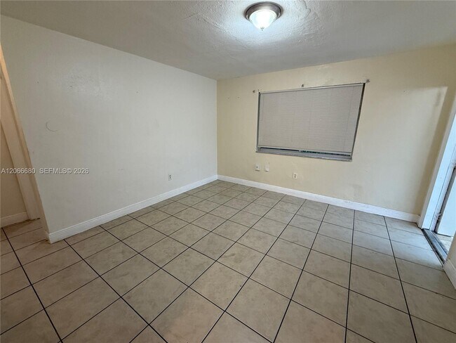 Building Photo - 4520 NW 13th Ave