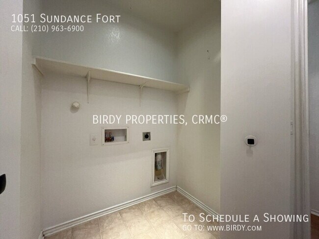 Building Photo - 1051 Sundance Fort