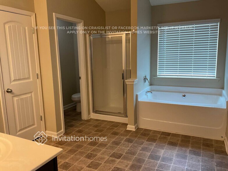 Building Photo - 138 Cherokee Reserve Cir