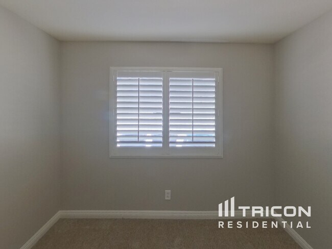 Building Photo - 125 Park Ridge Ln
