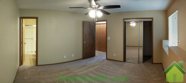 Building Photo - 1000 Fall Meadow Ln