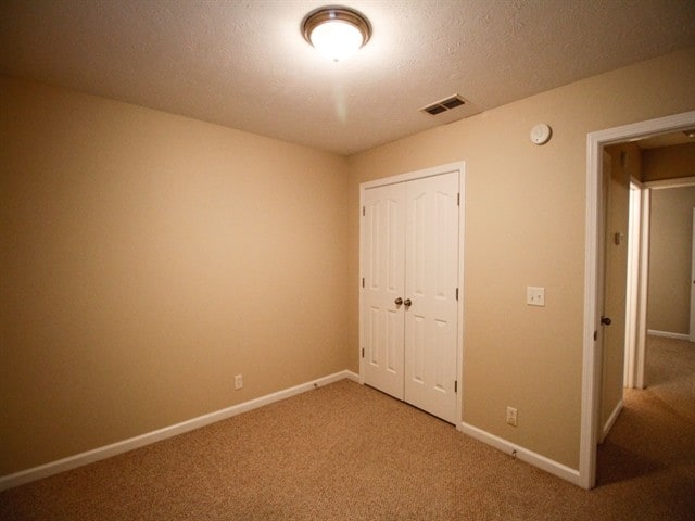 Building Photo - 3749 Southbend Dr