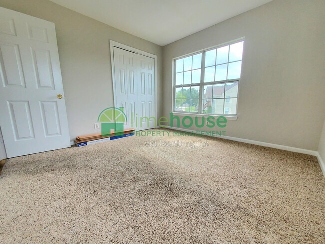 Building Photo - 4944 Willow Pointe Ln