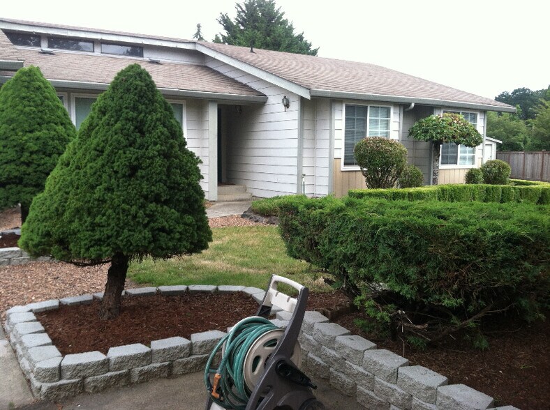 Building Photo - 26940 176 Pl SE