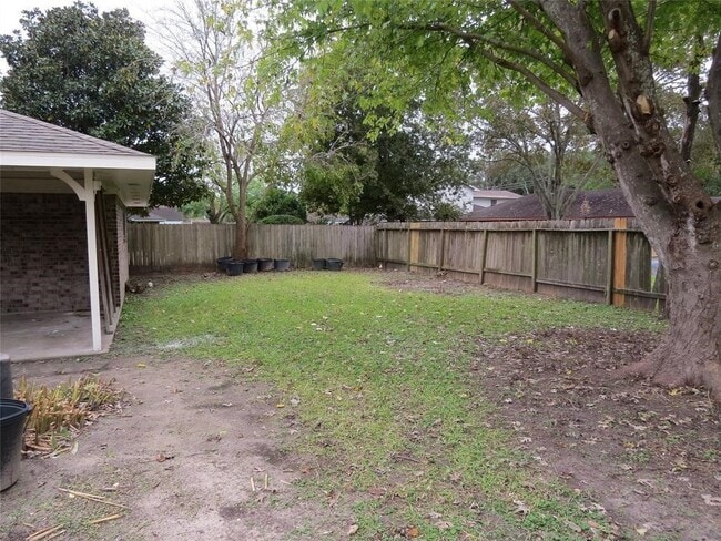 Building Photo - 2706 Lufkin Ln