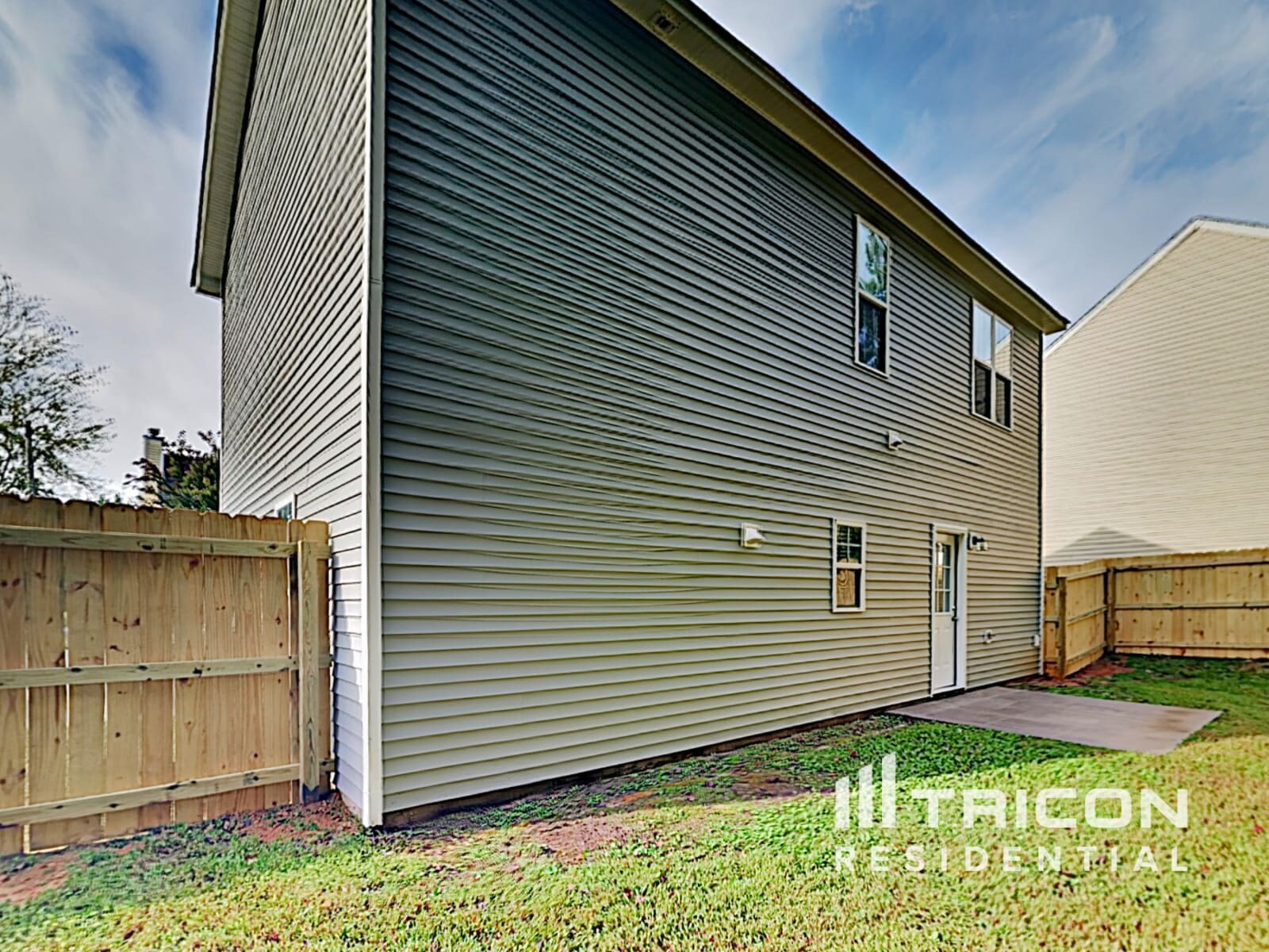Building Photo - 5513 Landreaux Dr