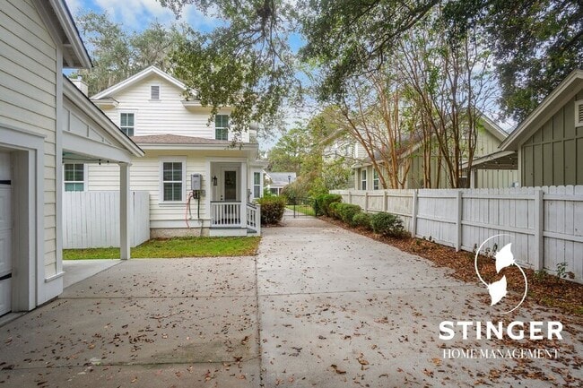 Building Photo - 43 Sommer Lake Dr