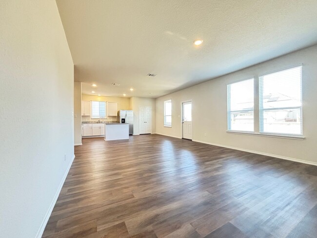 Building Photo - Stunning Brand-New Home in Navarro ISD!