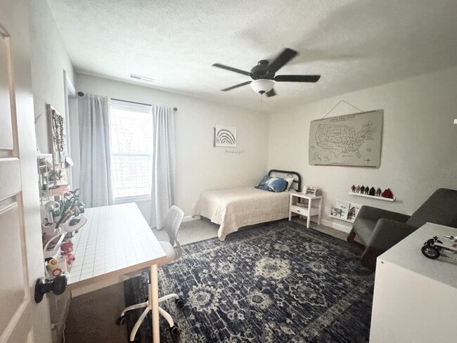 Building Photo - 958 Alton Dr