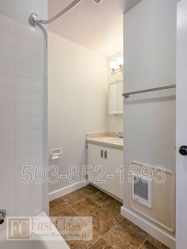 Building Photo - 12345 SW Hall Blvd