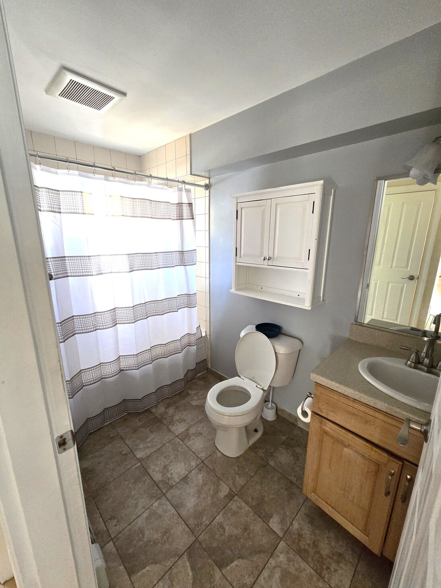 Building Photo - 41 Pine St