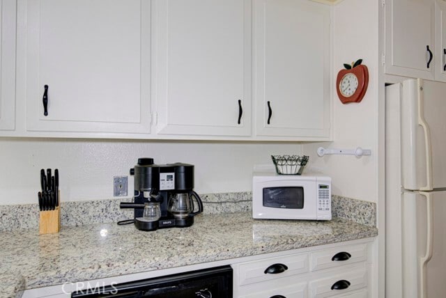 Building Photo - 463 Avenida Sevilla