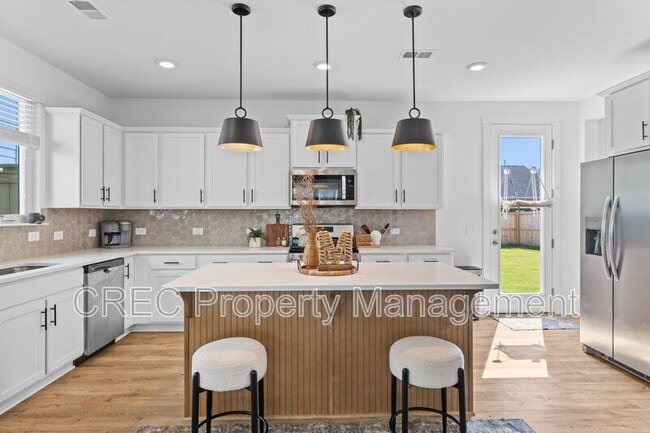 Building Photo - 1223 Homecoming Blvd