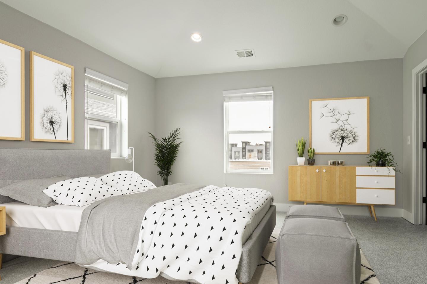 Building Photo - Polished Jefferson Park home with big front & backyards