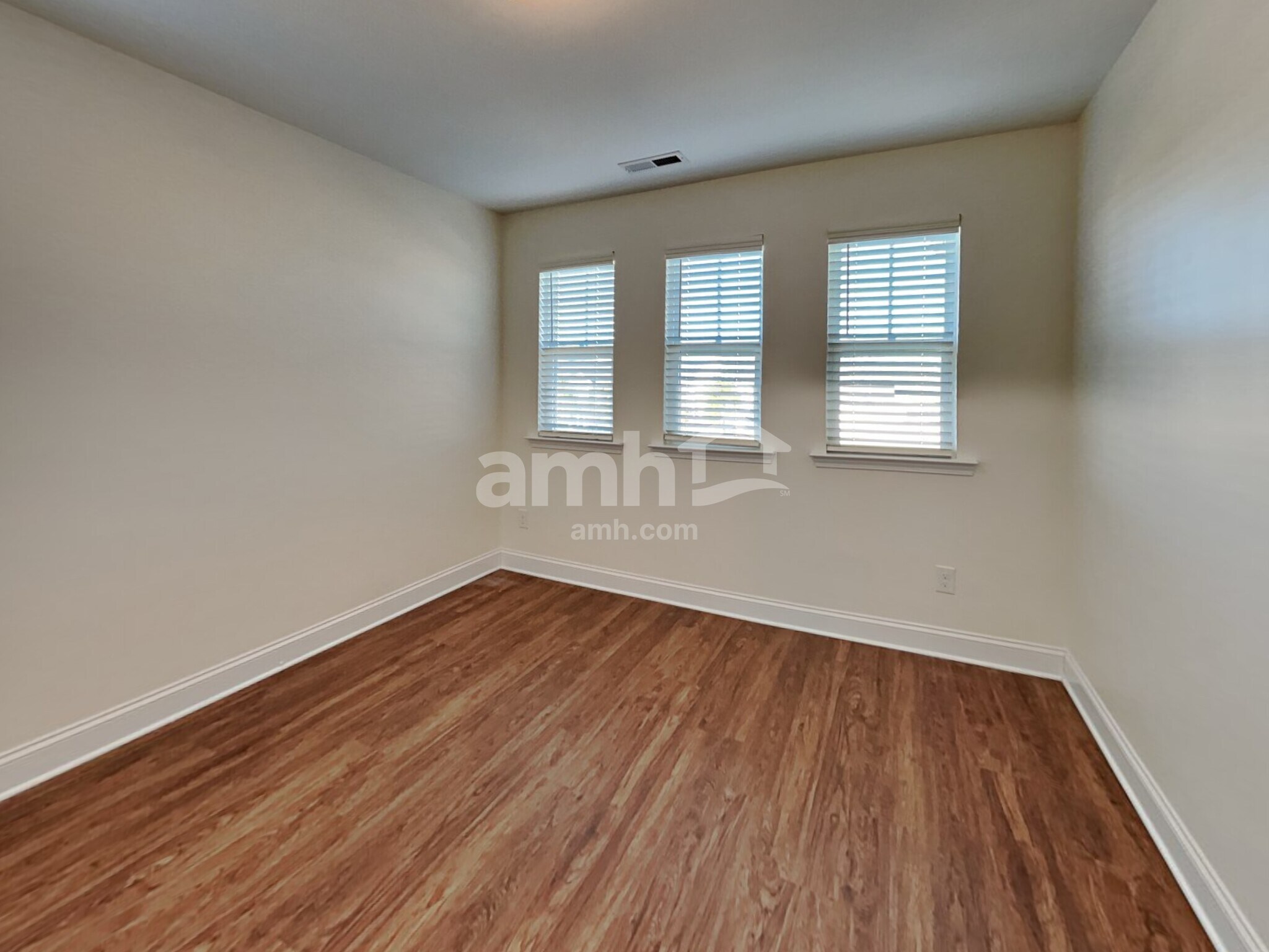 Building Photo - 146 Havenbrook Dr
