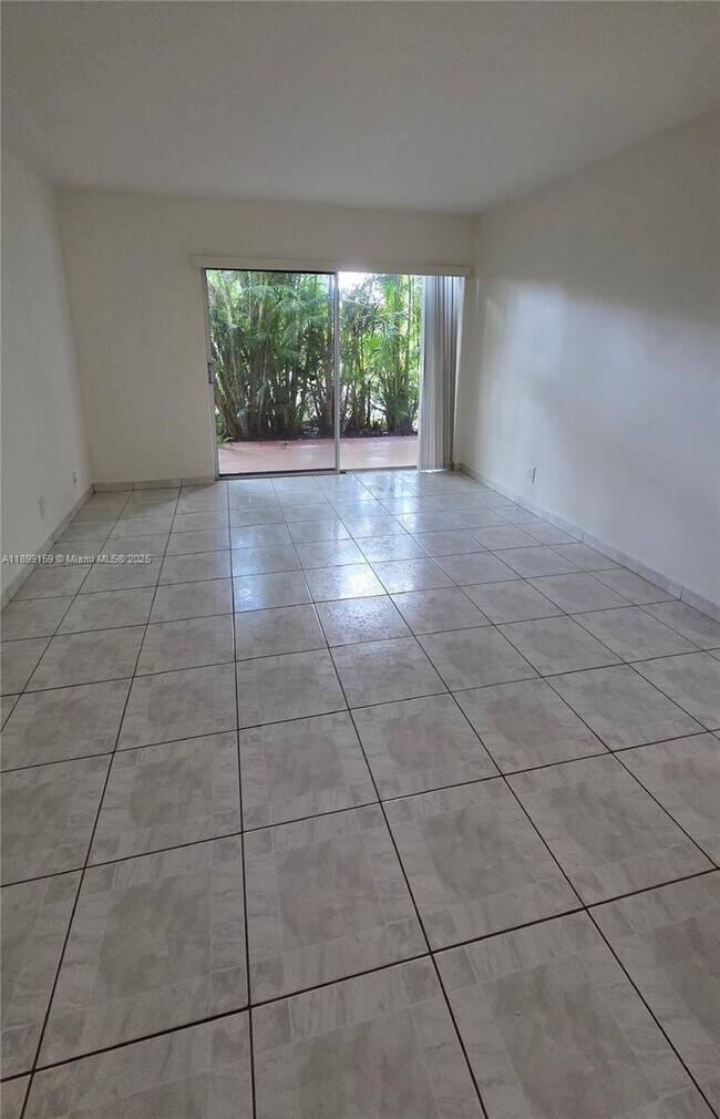 Building Photo - 7900 Camino Cir