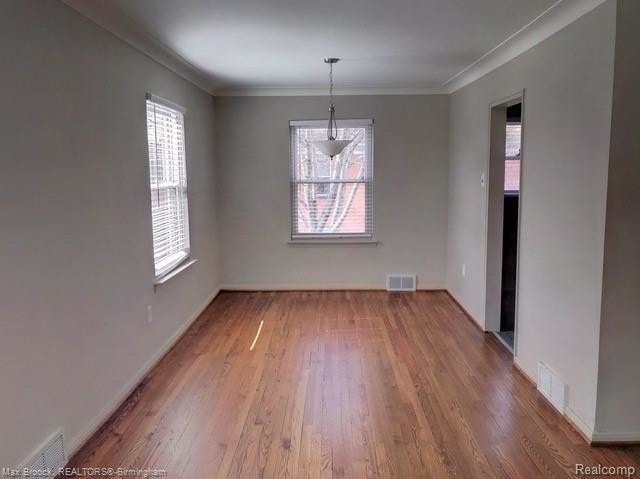 Building Photo - 21437 Kingsville St