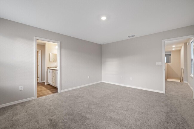 Building Photo - Newer Construction! 4 Beds/2.5 Baths!