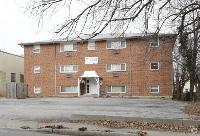 Building Photo - 47 West Apartments