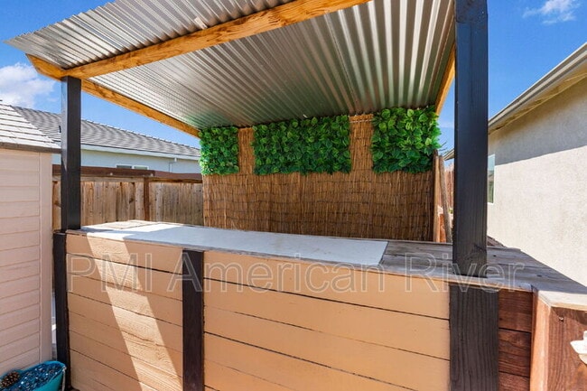 Building Photo - 1355 Dusty Maiden Dr