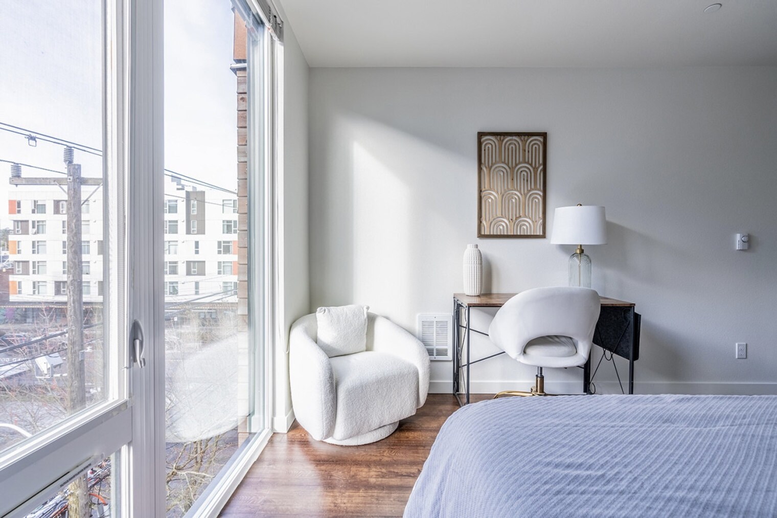 Building Photo - 2407 E Union St