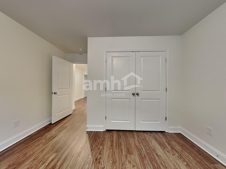 Building Photo - 1120 Ashlyn Ct