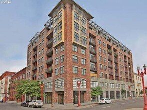 Building Photo - 411 NW Flanders St