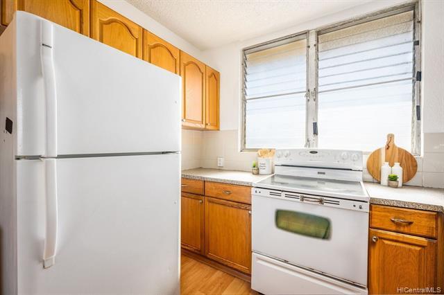 Building Photo - 98-120 Lipoa Pl