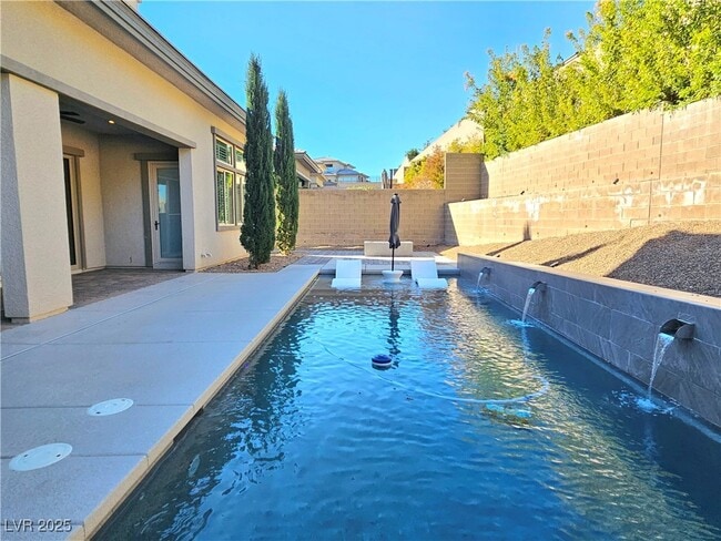 Building Photo - 12374 Skyracer Dr