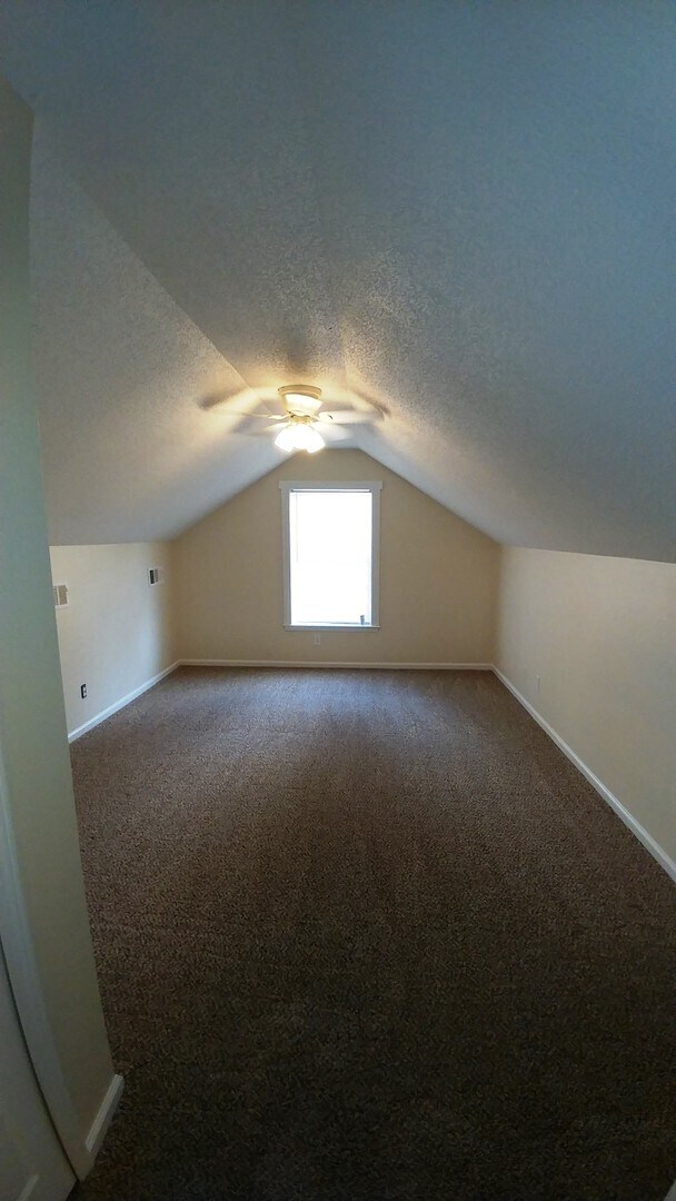 Building Photo - 4 Bedroom home in Georgetown with 2 car ga...