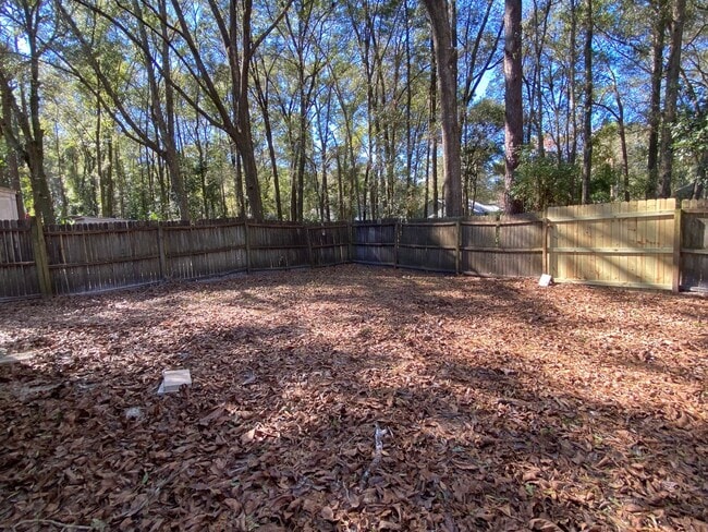 Building Photo - 2014 SW 70th Terrace
